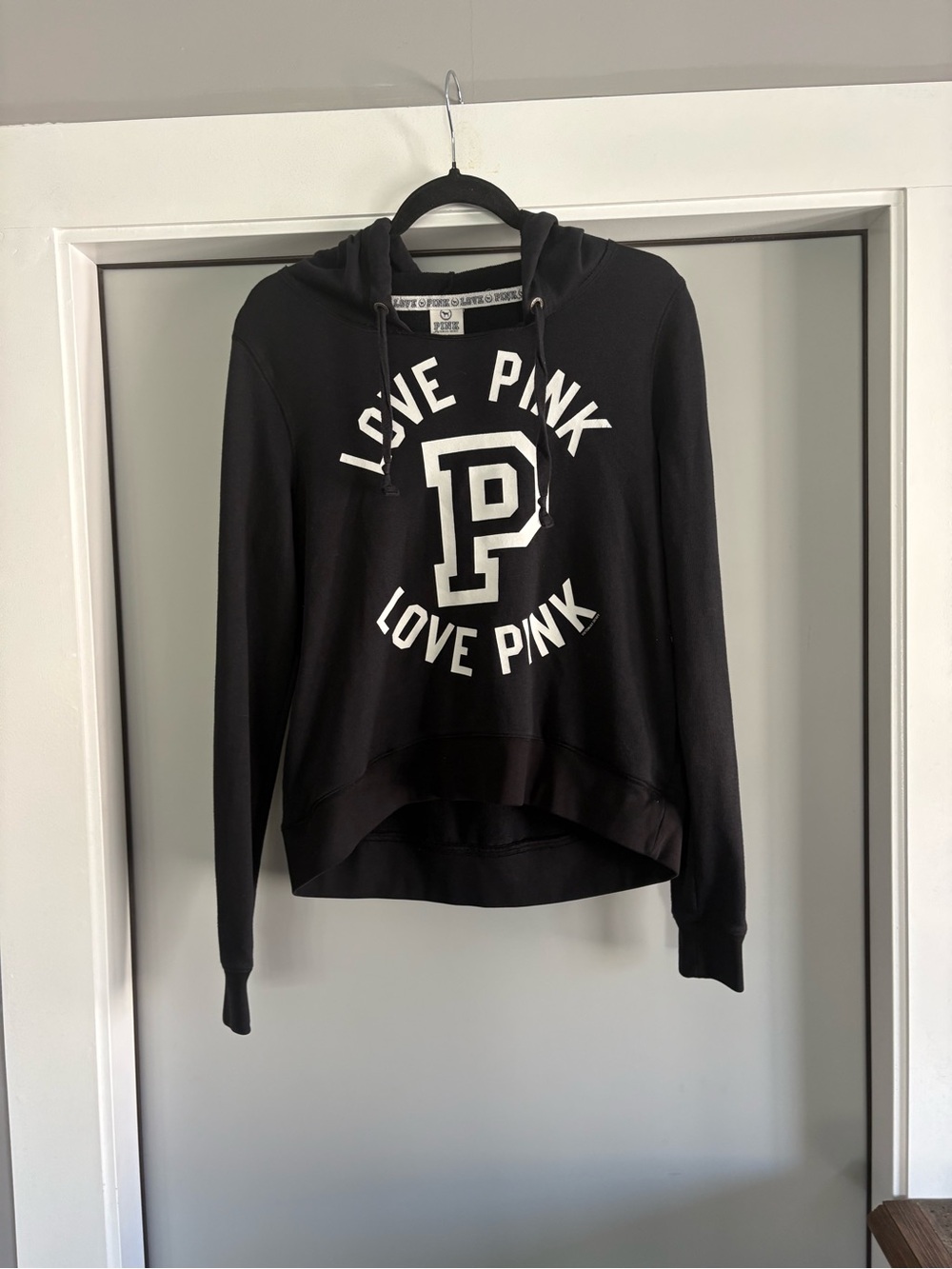 VS pink hoodie